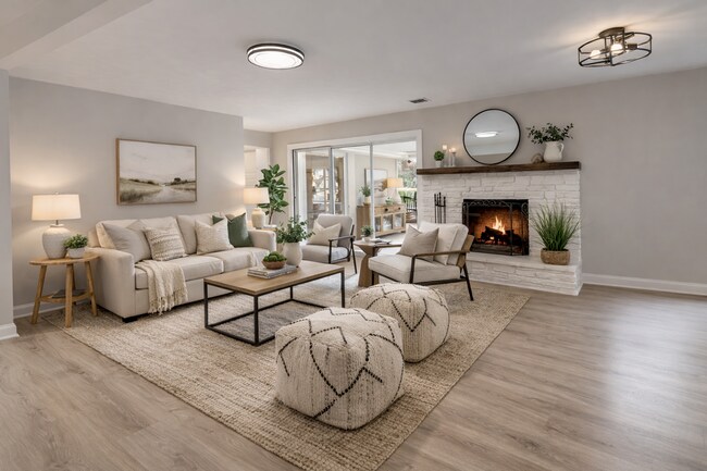 Foto del edificio - 2813 Pine Ridge Ln