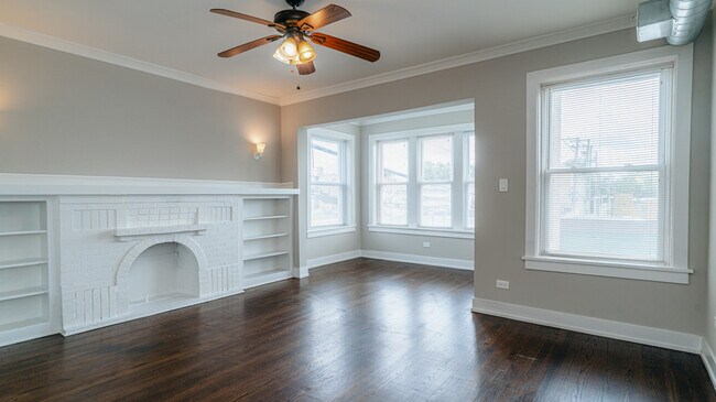 Building Photo - 431 S Cuyler Ave