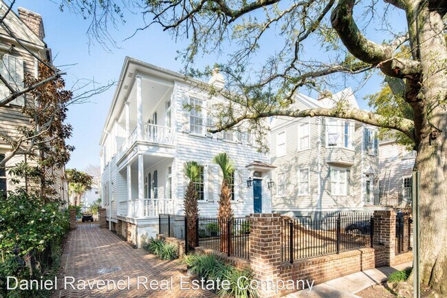 Building Photo - 4 br, 4 bath House - 13 Logan Street