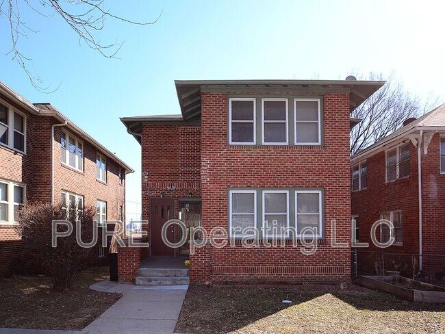 Building Photo - 557 S 35th Ave