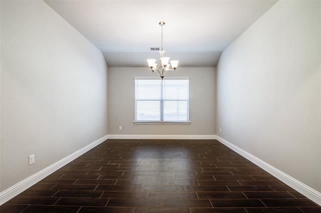 Building Photo - 575 Kara Dr