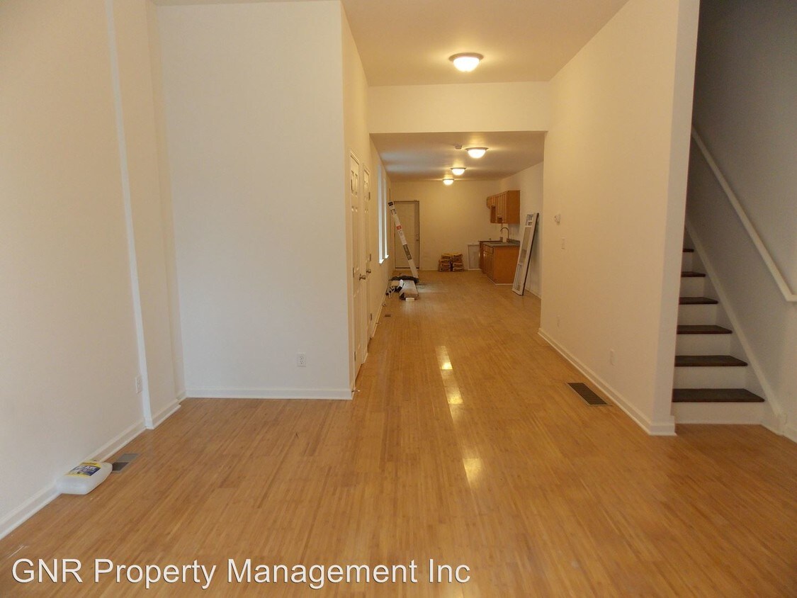 Primary Photo - 2140 N 20th St