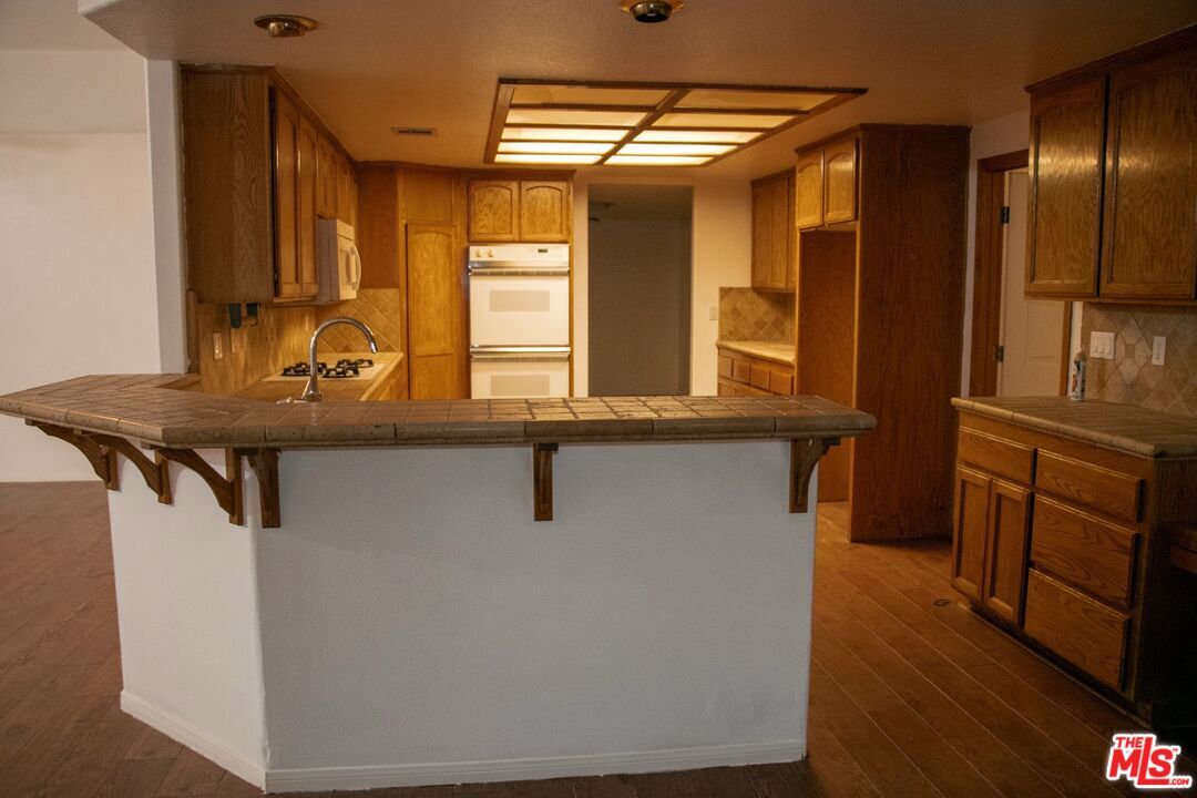 Foto del edificio - 7510 Rodeo Rd