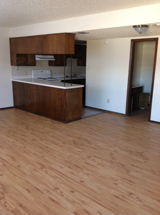 Foto principal - 2100 Fred Daugherty Ave