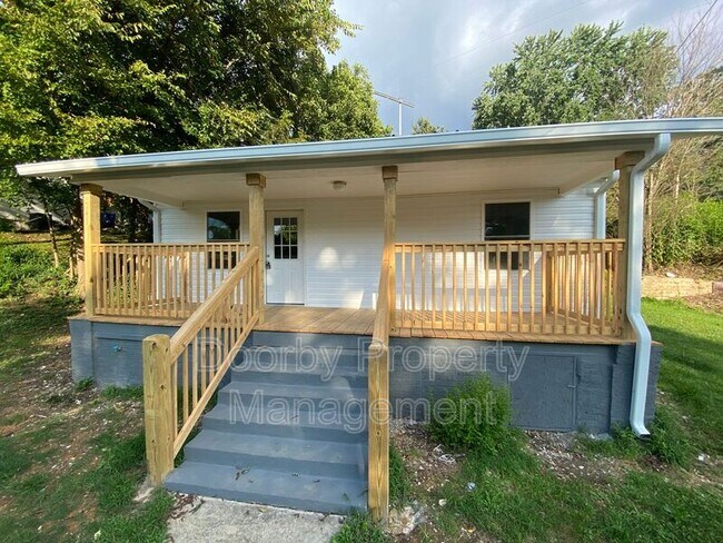 Foto del edificio - 1123 Lang St SE