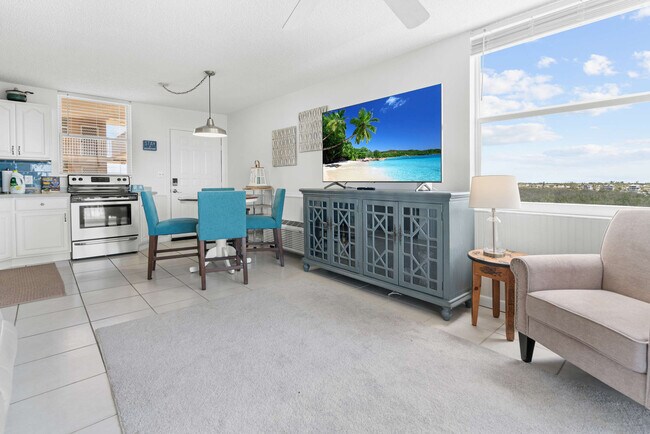 Foto del edificio - 5500 Bonita Beach Rd SW