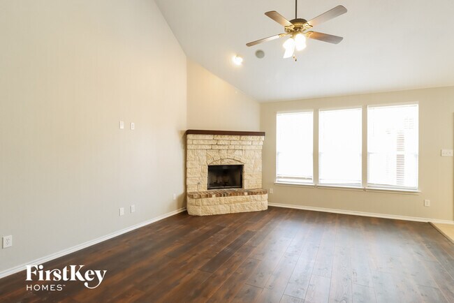 Building Photo - 8616 Glenburne Dr