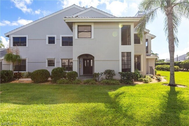 Foto del edificio - 16330 Fairway Woods Dr