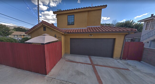 Foto del edificio - 2040 Glenwood Rd