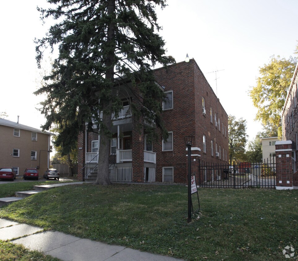 Building Photo - 5127 Cleveland Ave