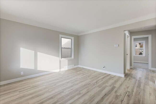 Foto del edificio - 407 E Hayes Ave