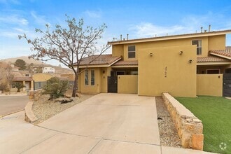 Building Photo - 4724 Pistolero Ln