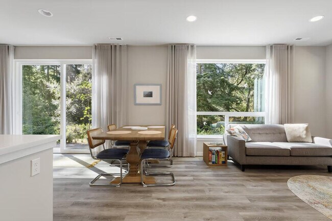 Foto del edificio - 2934 SW Crestwood Dr