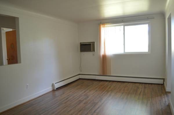 Foto del edificio - 7827 Greeley St