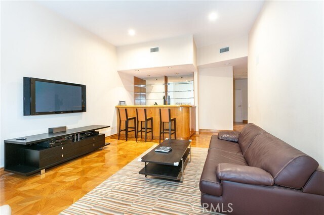 Foto del edificio - 3965 Alta Mesa Dr