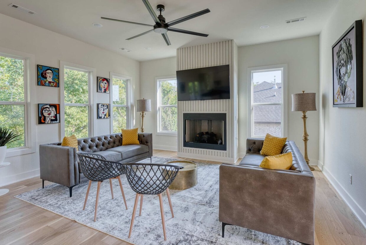 Foto principal - 1421 Lee St