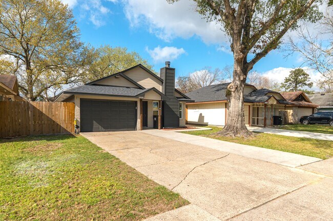 Foto del edificio - 23225 Prairie Bird Dr