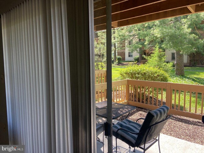 Foto del edificio - 5537 Green Mountain Cir