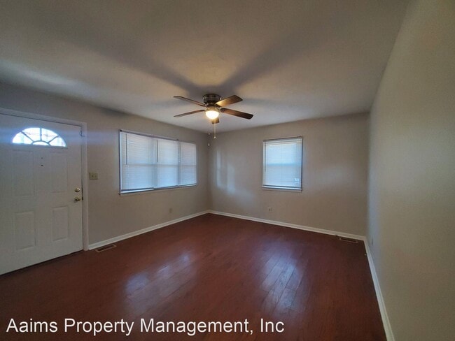 Foto del edificio - 3 br, 1 bath House - 3217 Marigold Drive