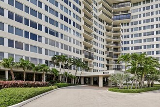 Building Photo - 3912 S Ocean Blvd
