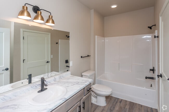 1BR, 1BA - 660SF - The Plains