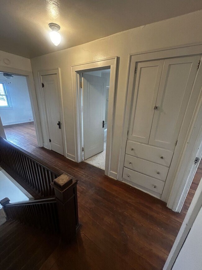 Foto del edificio - Washington Street Duplex