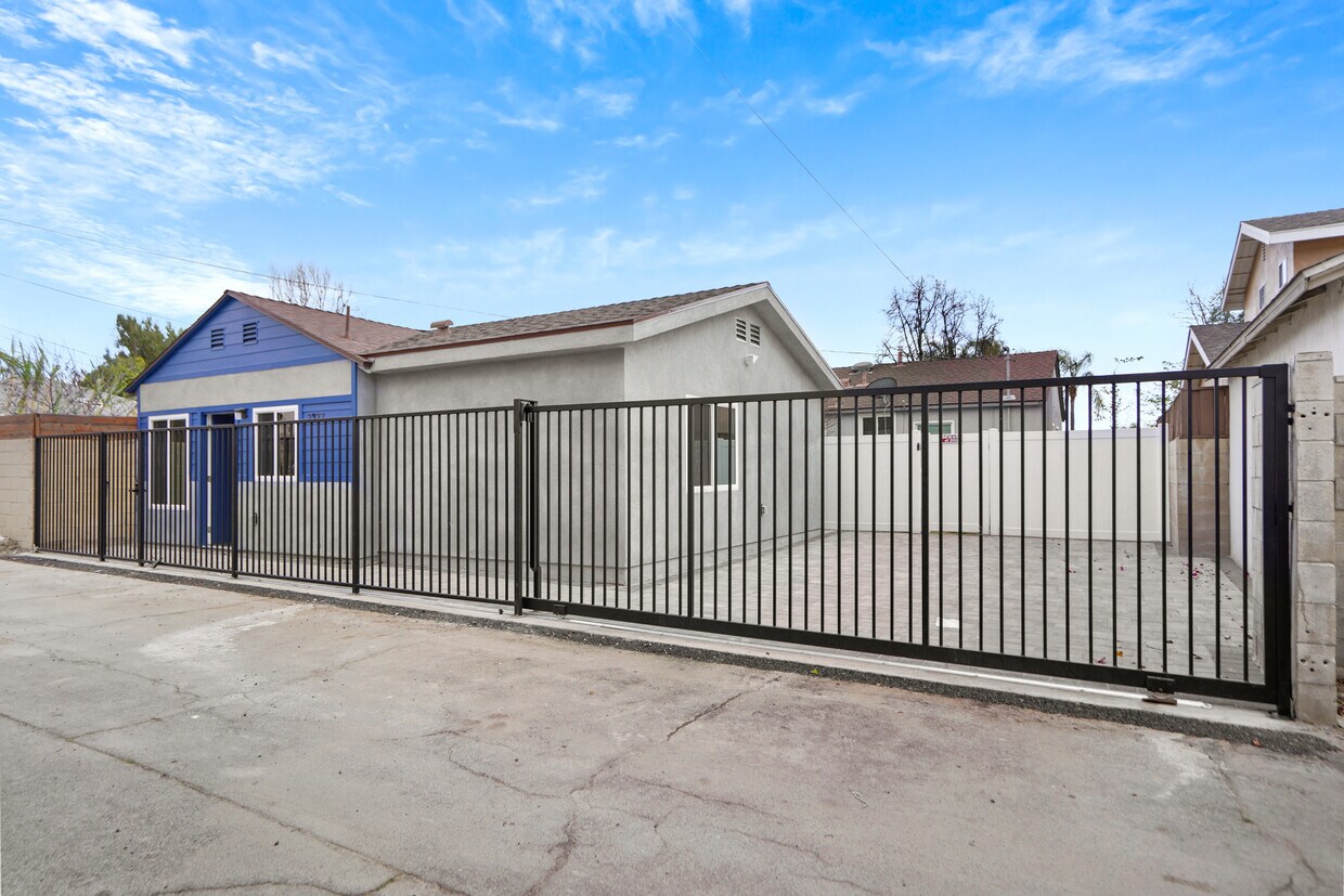 2327 Maynard Dr, Duarte, CA 91010 House Rental in Duarte, CA