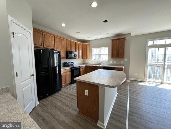 Building Photo - 17425 Grant Cottage Dr