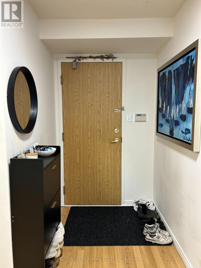 Building Photo - 1101 Steeles Ave W