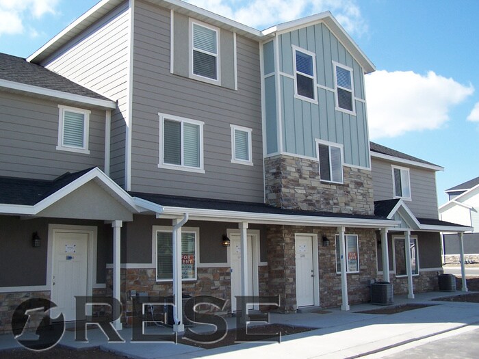 Lovely Vineyard 2 Story Townhome Townhouse for Rent in Vineyard, UT