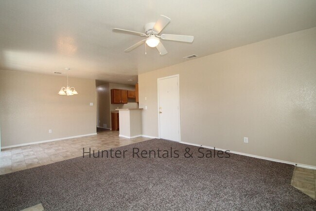 Foto del edificio - Immaculate Harker Heights 3 Bedroom
