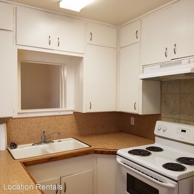 Foto del edificio - 2 br, 1 bath House - 2420 38th Street