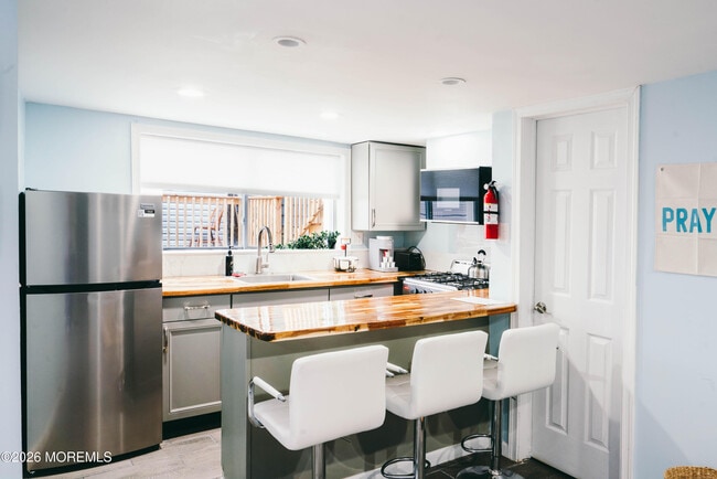 Foto del edificio - 13 Decatur Ave