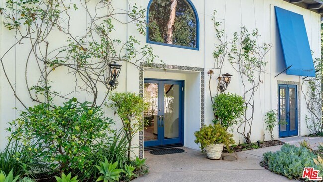 Foto del edificio - 11662 Duque Dr