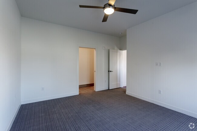 2HAB, 2BA - C1 - Westside Flats