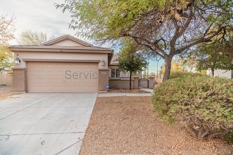 Primary Photo - 224 N 193rd Ave