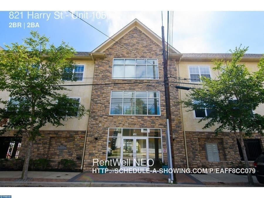 Primary Photo - 821 Harry St