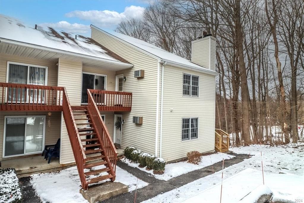 Primary Photo - 124 Beard Dr