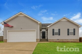 Building Photo - 1616 Broad Cir