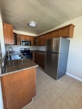 Building Photo - 792 Avocado Ave