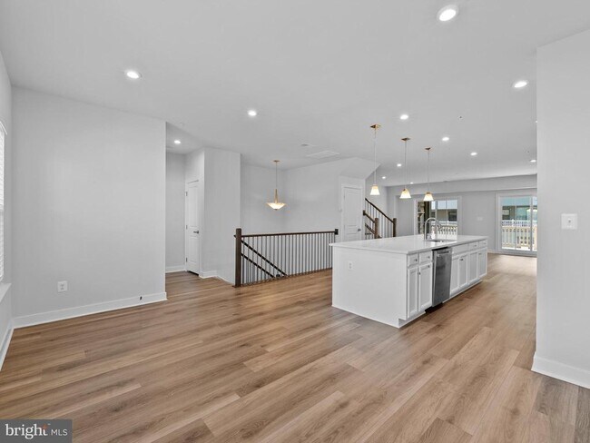 Foto del edificio - 2709 Velocity Rd