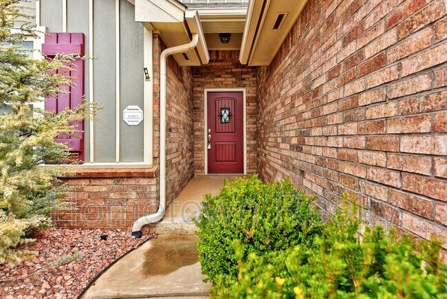 Photo - 7213 NW 145th St House