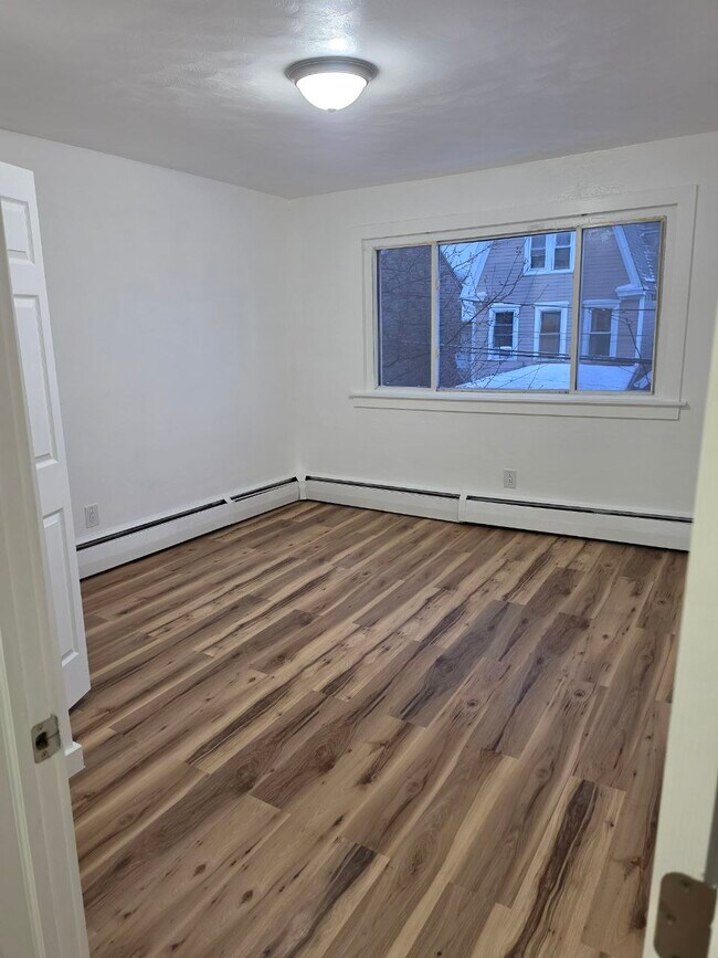 Foto del edificio - 100 N Pine St