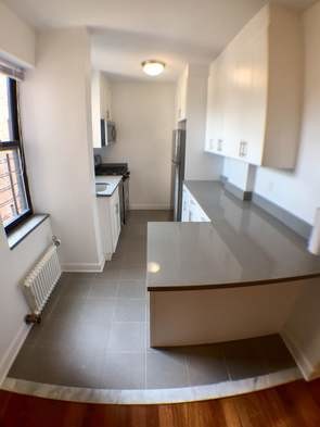 Foto principal - 43-25 43rd St
