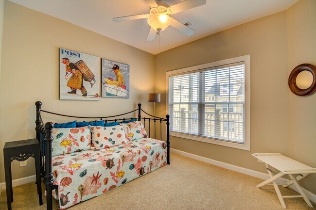 Foto del edificio - *Seasonal Rental* at Summer Winds 205: 3 Bedroom + Loft on Topsail Island - 3 month lease required