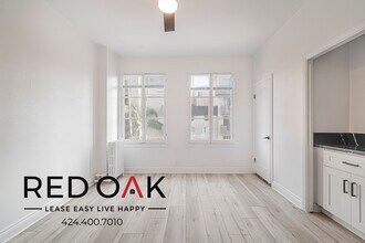 Building Photo - 3471 W 5th St