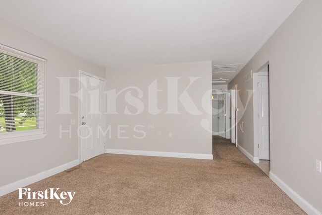 Building Photo - 2701 Essex St