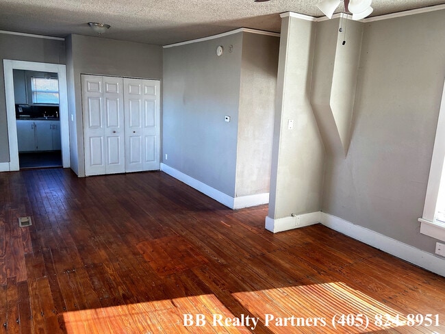 Building Photo - 1115 S Atlanta Ave