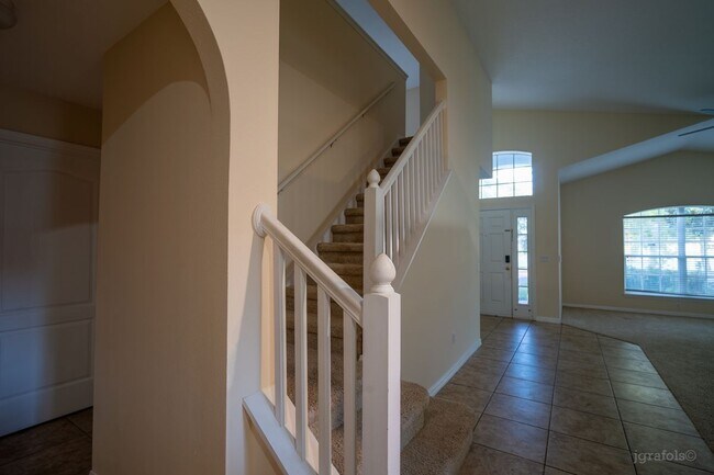 Foto del edificio - 2136 Shadow Creek Dr
