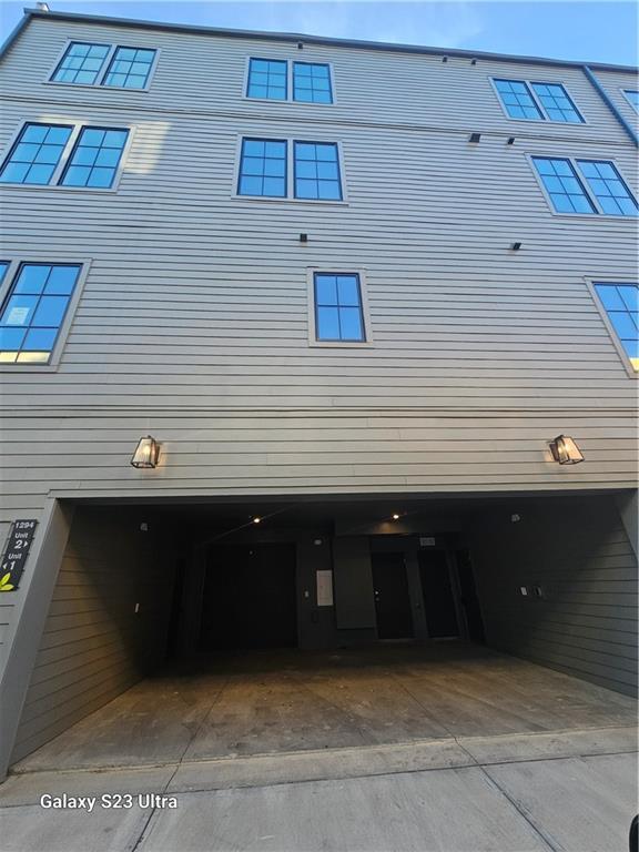 Building Photo - 1294 Longreen Ter NW